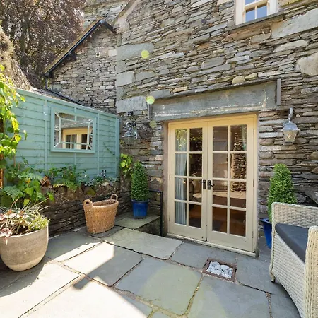 Poet's Corner * Grasmere